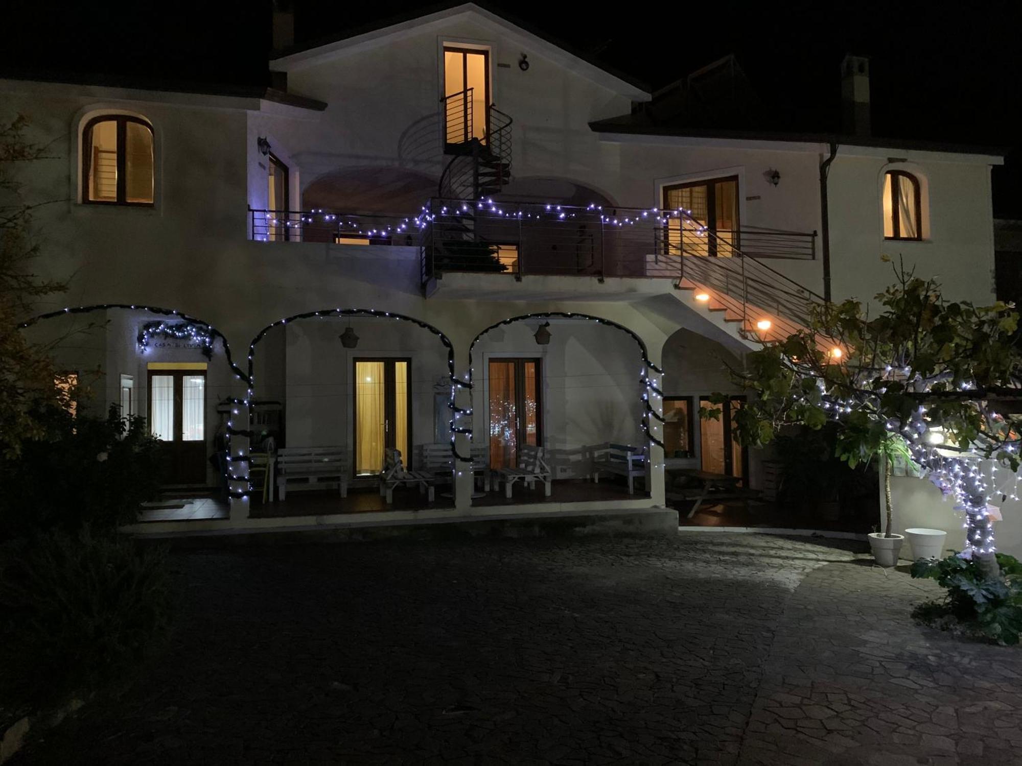 Апартаменти Casa Di Livia Сант'Анна-Аррезі Екстер'єр фото